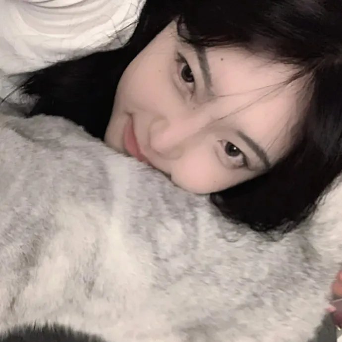 女他海报