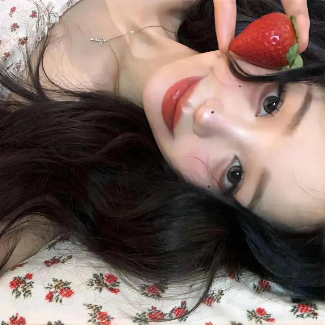 罗西与莫妮卡之骊靬情海报