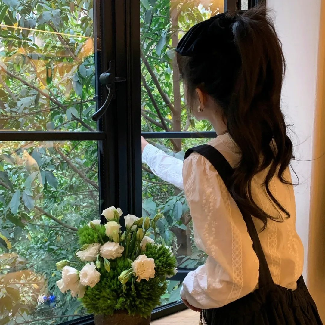 伊布里斯海报